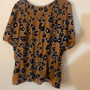 Brown black white cute queen sleeves